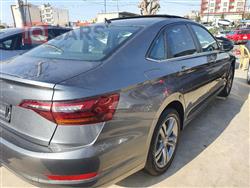 ڤۆڵکسواگن جێتا